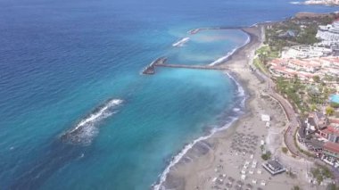 Tenerife Adası kanarya İspanya Atlantik Okyanusu dron üstten görünüm 4k Uhd video havadan görünümü