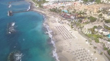 Tenerife Adası kanarya İspanya Atlantik Okyanusu dron üstten görünüm 4k Uhd video havadan görünümü