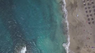 Tenerife Adası kanarya İspanya Atlantik Okyanusu dron üstten görünüm 4k Uhd video havadan görünümü
