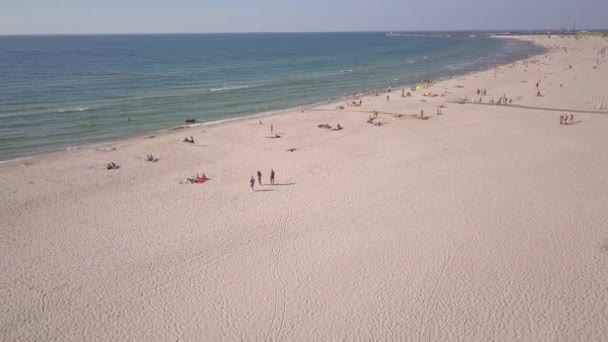 Mar Báltico Costa Praia Ventspils Kurzeme Drone Aéreo Vista Superior — Vídeo de Stock