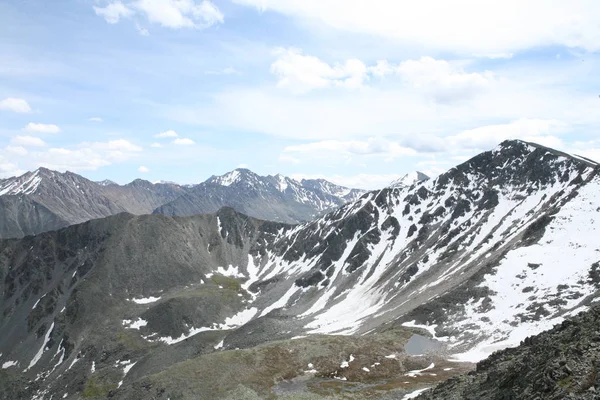 阿尔泰地区俄罗斯山风景 — 图库照片