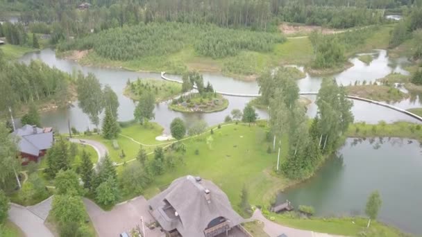 Amatciems Lago Aerial Drone Vista Superior Uhd Video Letonia — Vídeos de Stock