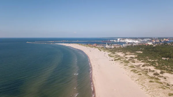 波罗的海海岸海滩Ventspils Kurzeme无人驾驶飞机俯瞰 — 图库照片