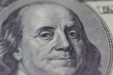 Amerikan doları dolardır.