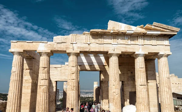 Atenas Mayo 2018 Propilea Famosa Acrópolis Grecia Esta Antigua Entrada — Foto de Stock