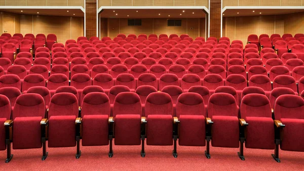 Vista Panorámica Una Sala Cine Vacía Filas Asientos Teatro Rojo —  Fotos de Stock