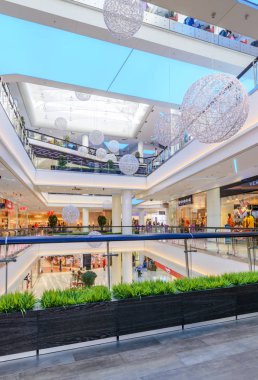 İç lüks alışveriş merkezi
