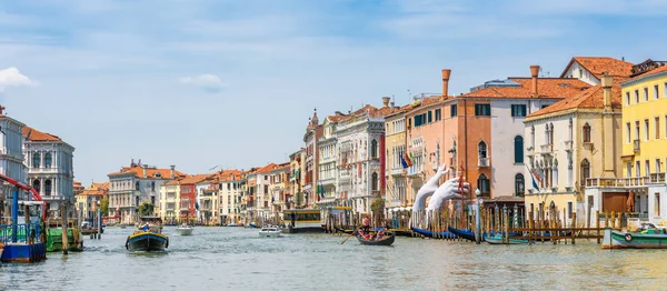 Panorama del famoso Gran Canal, Venecia, Italia — Foto de Stock