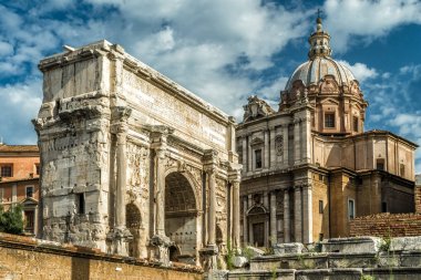Septimius Severus Arş ve Summe Roma Forumu'nda eski kilise