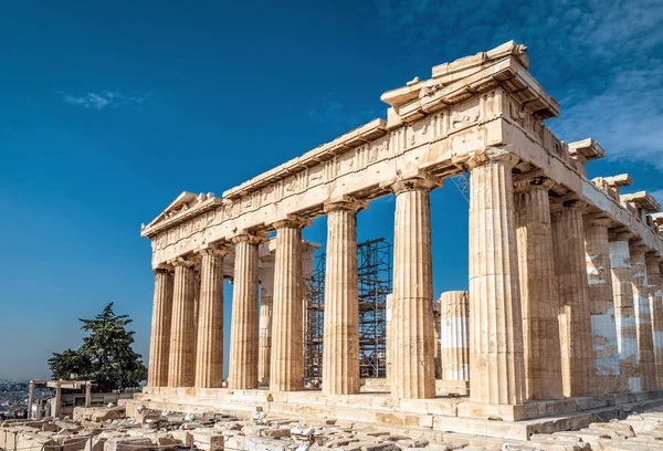 Partenón sobre la Acrópolis de Atenas, Grecia — Foto de Stock