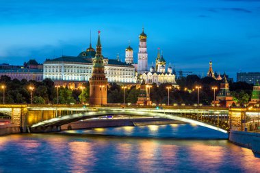 Gece Moskova Kremlin, Rusya
