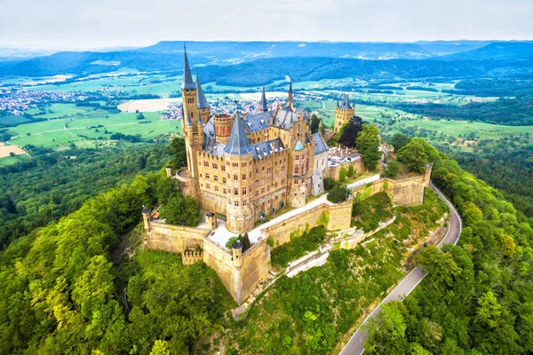 Hohenzollern Castle on mountain, Almanya — Stok fotoğraf