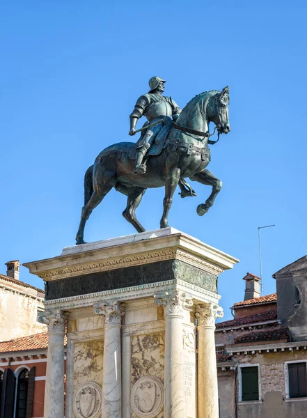 Statue of Bartolomeo Colleoni of 15th century, Venice, Italy — Stock Photo, Image