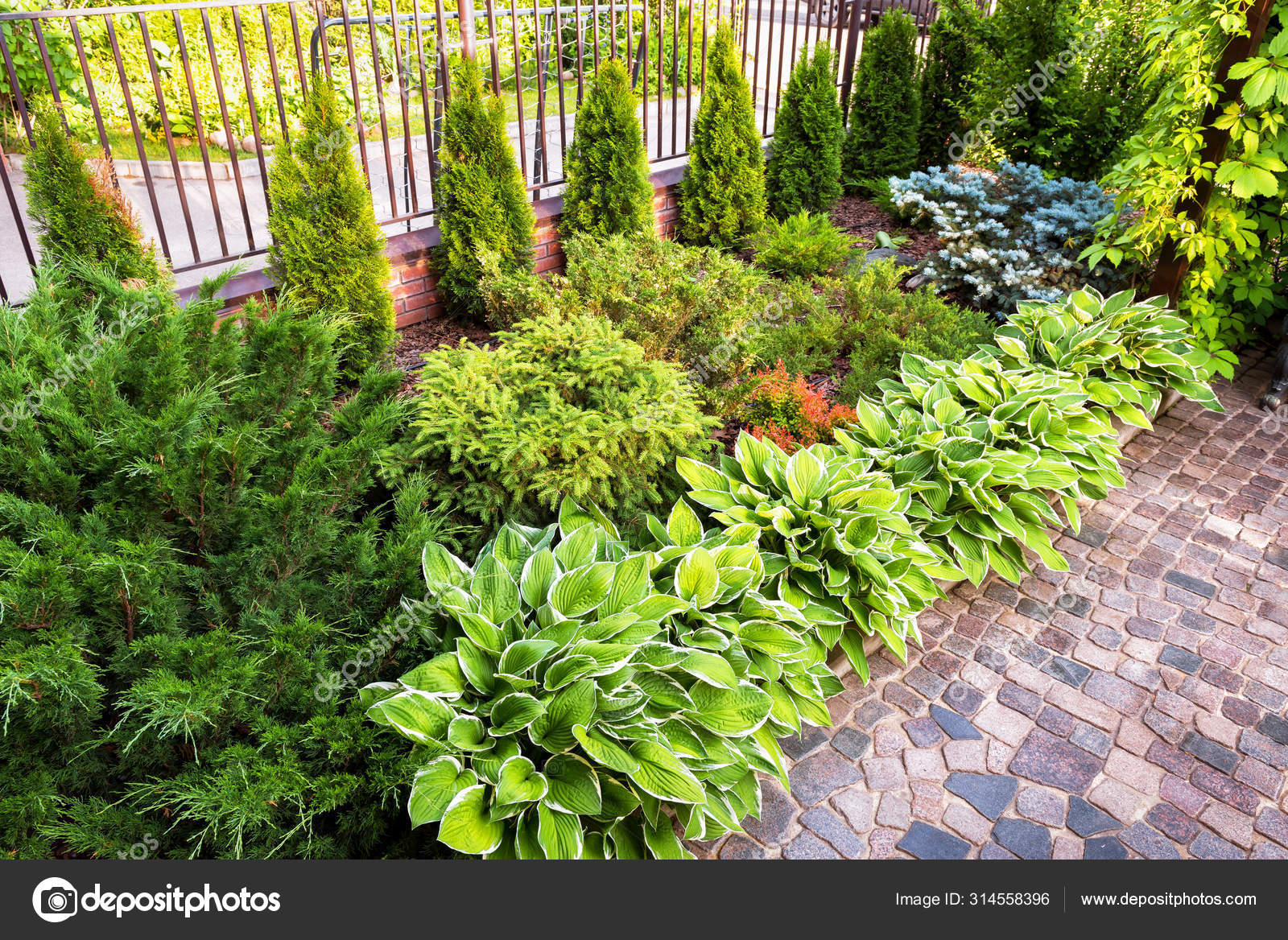 Landscaping In Home Garden Beautiful, Natural Designs Landscaping