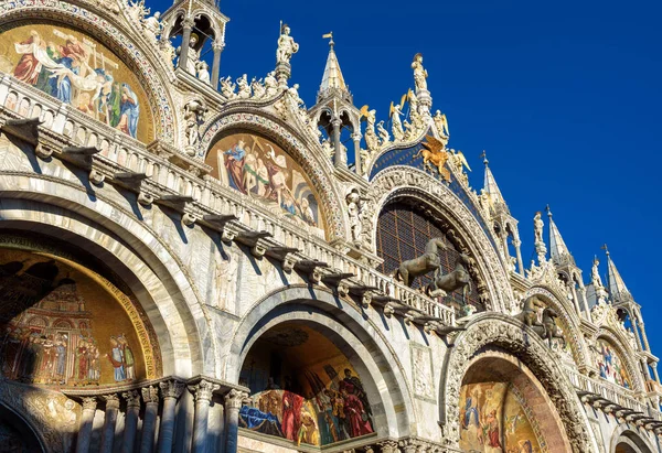 Bazylika Marka Lub Zbliżenie San Marco Wenecja Włochy Jest Najwyższy — Zdjęcie stockowe