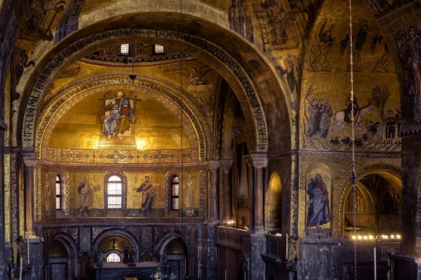 Veneza Itália Maio 2017 Mosaico Parede Dourada Dentro San Marco — Fotografia de Stock