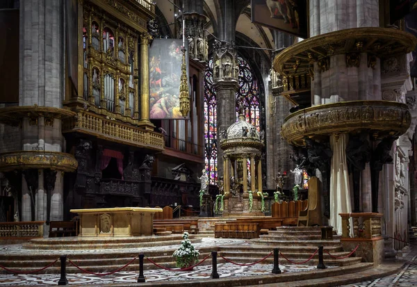 Milão Itália Maio 2017 Dentro Antiga Catedral Milão Duomo Milano — Fotografia de Stock