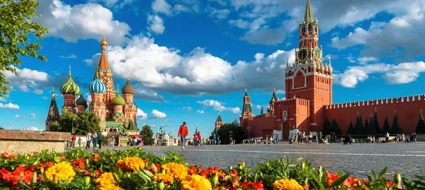 Röda Torget Sommaren Moskva Ryssland Denna Plats Känd Turistattraktion Moskva — Stockfoto