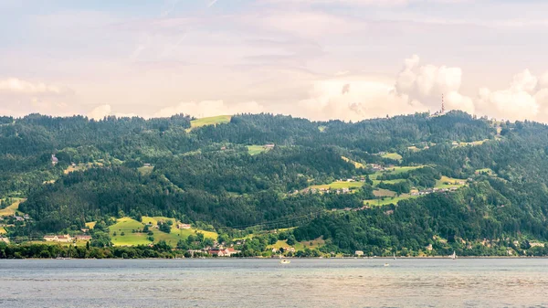 Landschaft Bodenseeufer Malerischer Blick Von Lindau Deutschland Alpenpanorama Mit Bergdörfern — Stockfoto