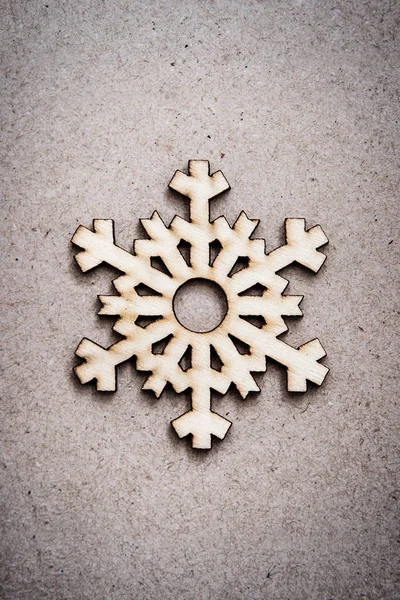 Fiocco Neve Decorativo Legno Sfondo Carta Artigianale Come Arredamento Natalizio — Foto Stock