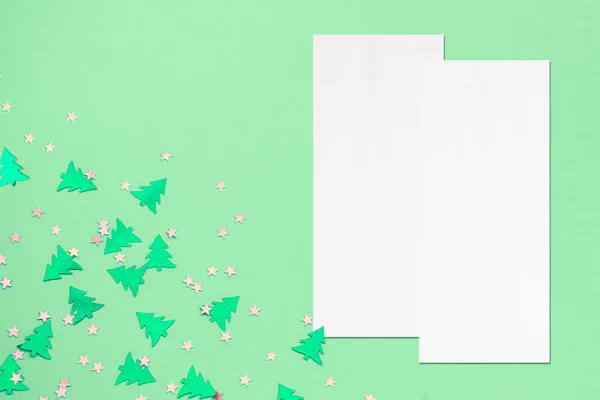Two price-list or menu mockups on christmas mint background — Stock Photo, Image