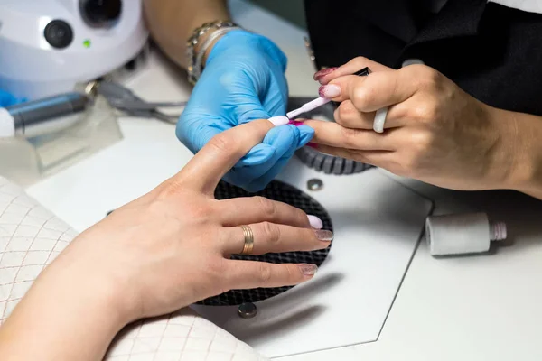 Hardware Manicura Usando Máquina Dispositivo Eléctrico Procedimiento Para Preparación Las —  Fotos de Stock