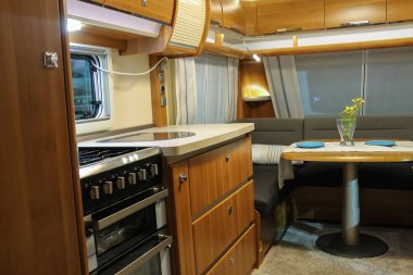 Mükemmel kompakt iç bir Camper