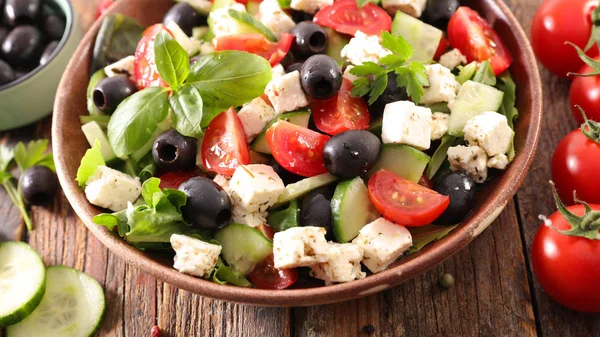 Salade Légumes Mélangés Sur Assiette — Photo