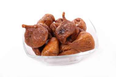 Beyaz arka plan üzerinde kızarmış incir