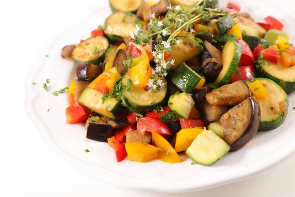 sebze ve masada kekik