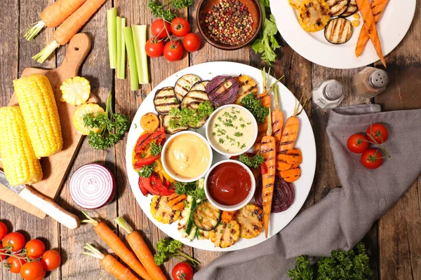 Geroosterde Groenten Saus Tafel — Stockfoto