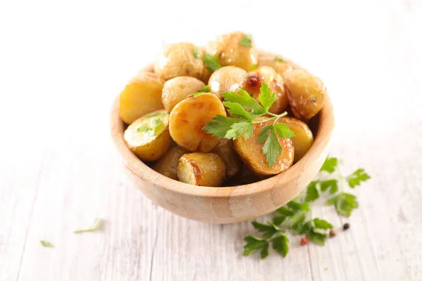香草烤的土豆 — 图库照片