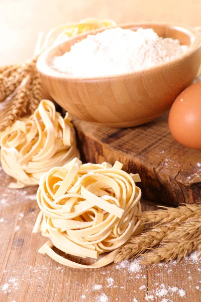 Cozinha Tagliatelle Ingredientes Vista Perto — Fotografia de Stock