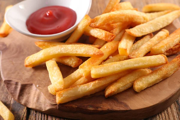 Batatas Fritas Ketchup — Fotografia de Stock