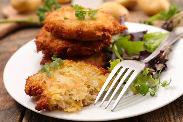 Galette Batata Frita Salada — Fotografia de Stock