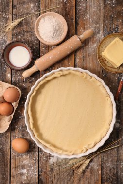 çiğ hamur, hazırlık arka plan üzerinde Kapat