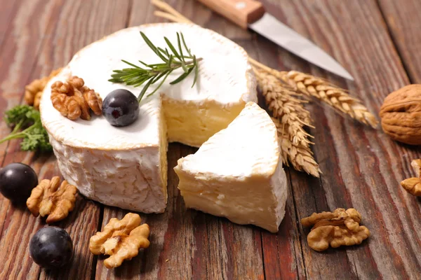 Französischer Käse Camembert Oder Brie — Stockfoto