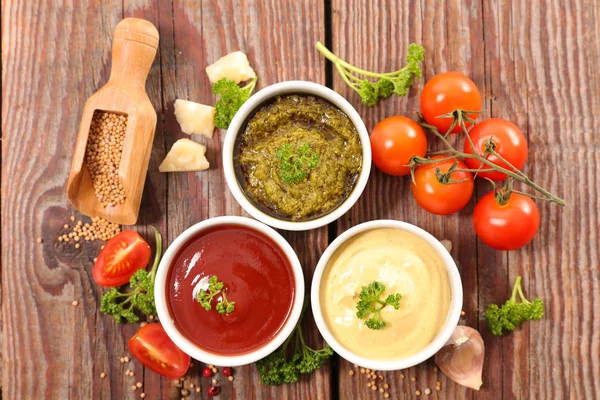 Assorted Sauce Ingredient Background Close — Stock Photo, Image