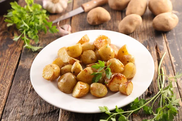 Bakad Potatis Trä Bakgrund — Stockfoto