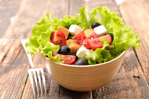 Salada Vegetal Com Queijo Crouton — Fotografia de Stock