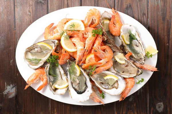 Oysters Shrimps Close Shot — Stock Photo, Image