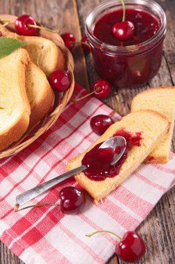 kiraz reçeli ve börek