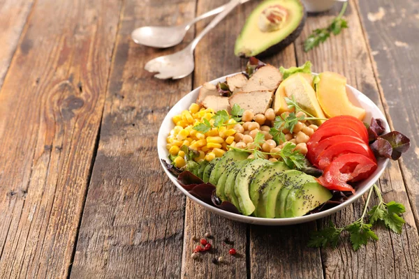 ahşap zemin üzerine karışık kase vejetaryen yakın çekim