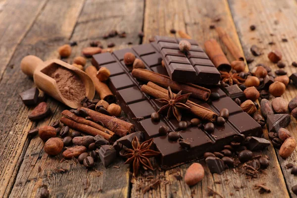 Čokolády Koření Dřevěný Stůl — Stock fotografie