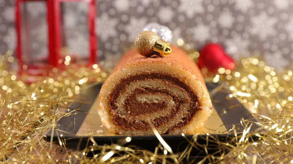 Rolo Esponja Com Recheio Chocolate Para Natal — Fotografia de Stock