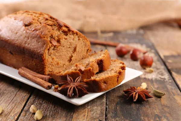 Torta Pan Zenzero Fatto Casa Piatto Bianco — Foto Stock