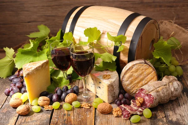 Barrel Red Wine Cheese Royalty Free Stock Photos