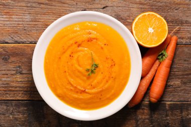 Havuç ve portakal çorbası.