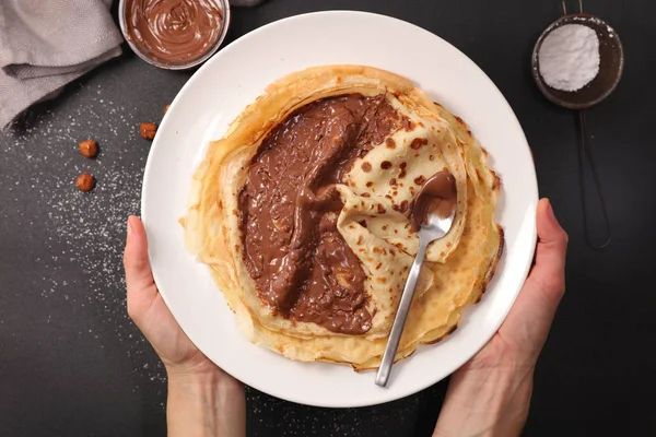 crepe with chocolate spread