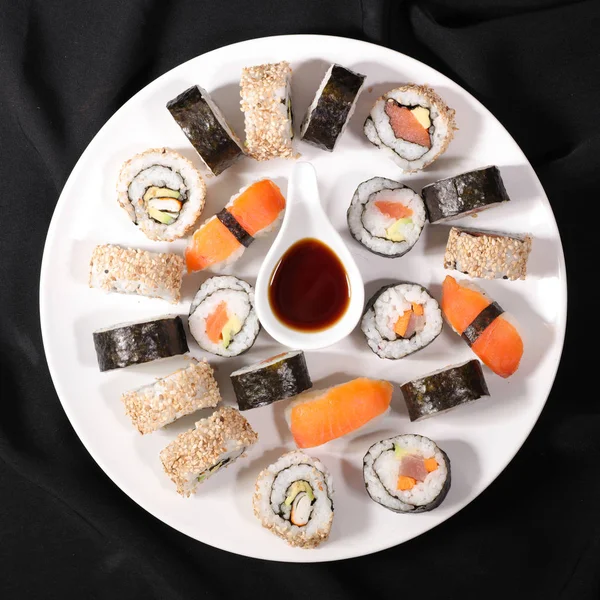 Urval Sushi Och Maki — Stockfoto